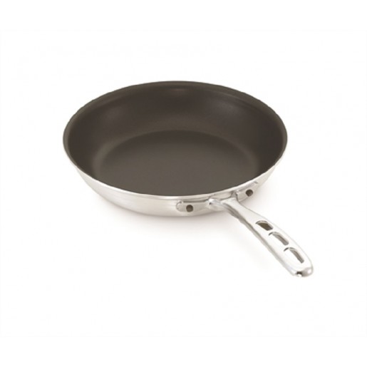 Vollrath - 8 in. Wear-Ever Non-Stick Aluminum Fry Pan with Chrome-Plated handle